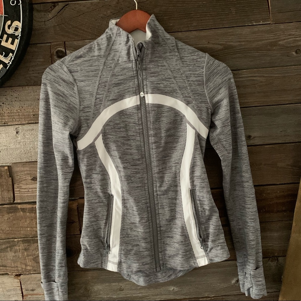 Lululemon zip up